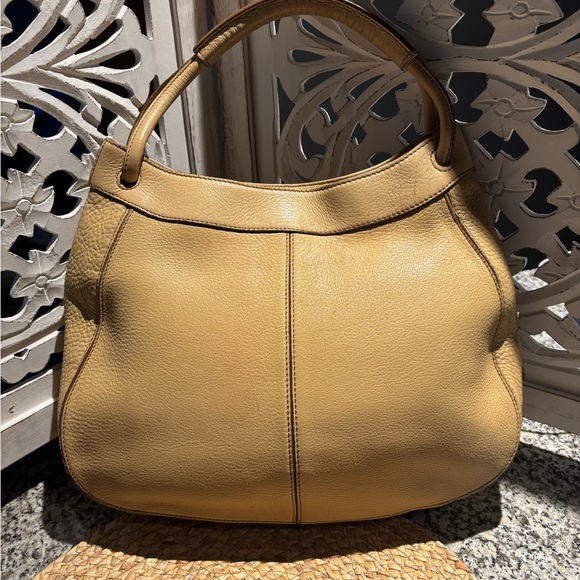 Cole Haan Handbags - Cole Haan Classic Tan Shoulder Bag